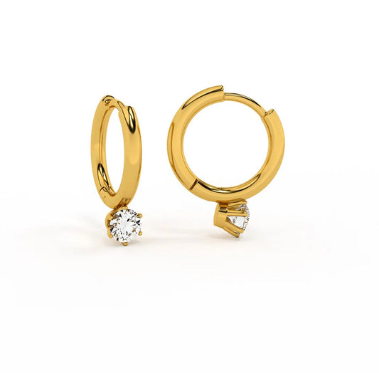 Chic Hoop Earrings: A Must-Have Accessory