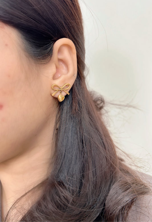 Mini Coquette Heart Earrings