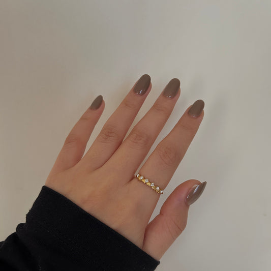 Mae Ring