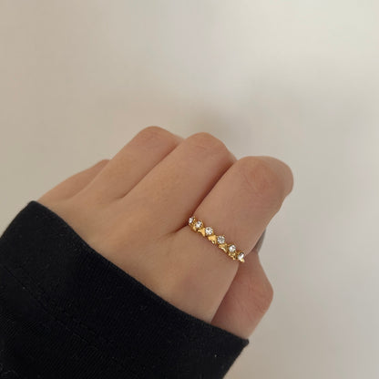 Mae Ring