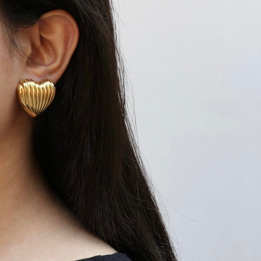Love Earrings Gold